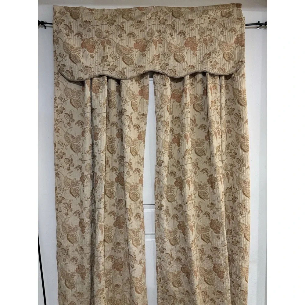 Regal Collection Draperies 4 Panels 2Toppers Each Panel W 50